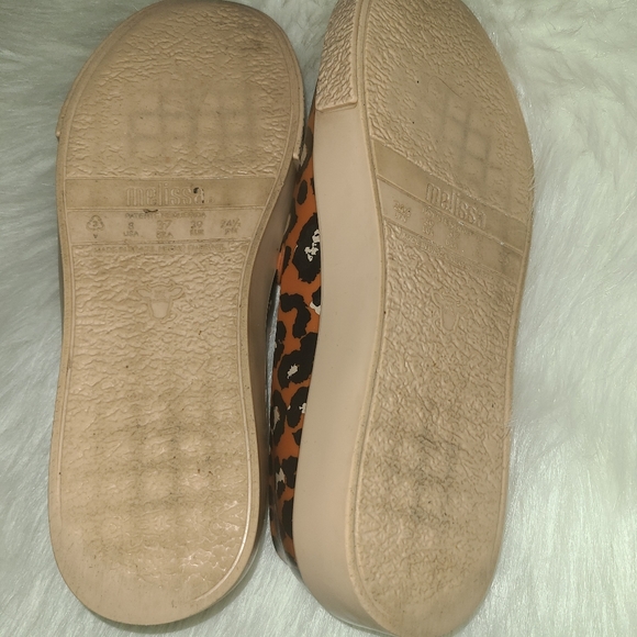 Mel by Melissa Ground III Slip On Shoes | Size 8 - Picture 11 of 12